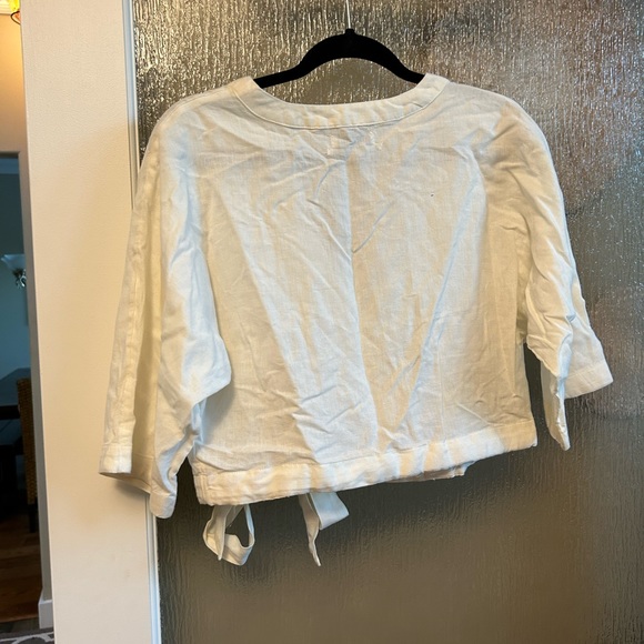 NWOT Urban Outfitters Wrap Top - Picture 6 of 9